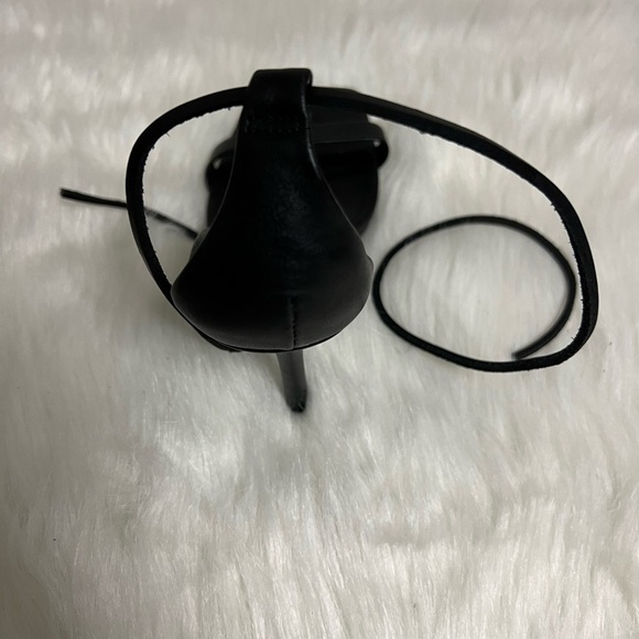 Steve Madden Black High Heels Size 8 - Picture 3 of 5